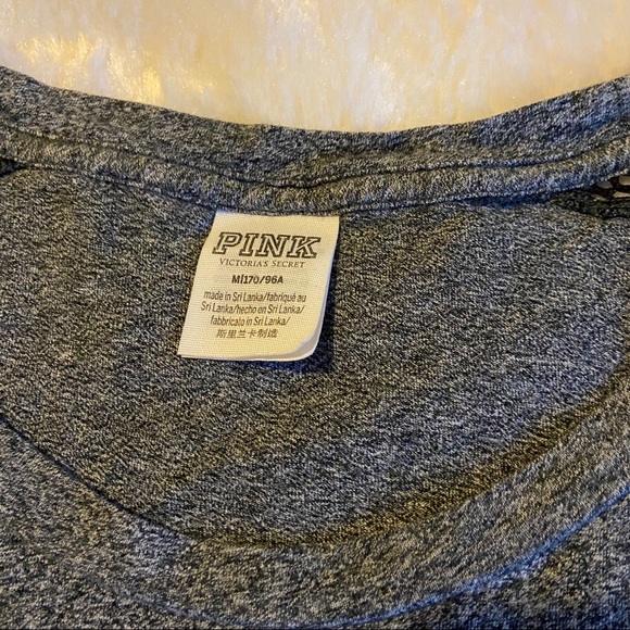 Victoria’s Secret PINK Crop Top - Picture 3 of 3